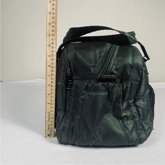 Lug Propeller Quilted Duffel Bag w/Strap Olive Green Travel Overnight Carry-on - Picture 9 of 16